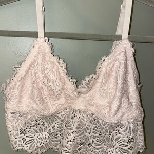 Lace Bralette in Cream